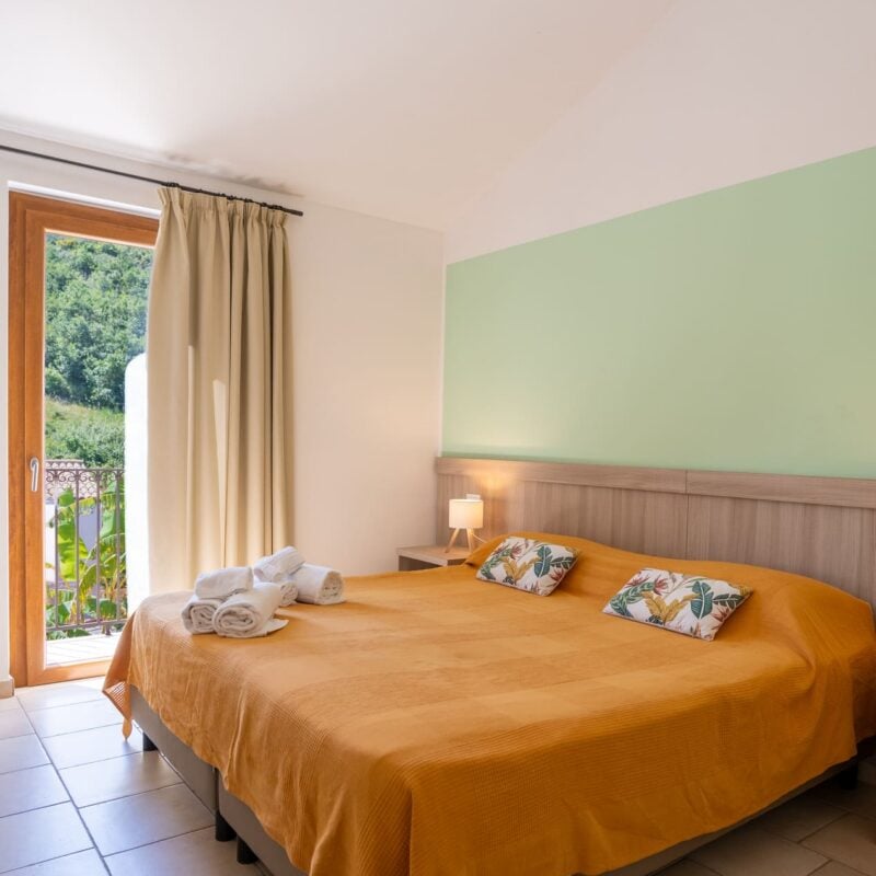 Two-rooms apartment on the first floor up to 4 sleeps